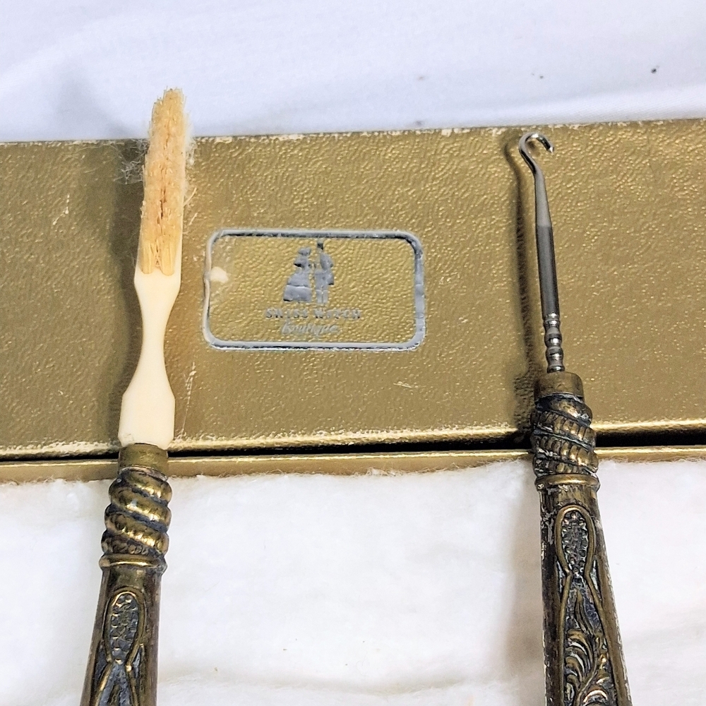 Antique Napoleonic Ornate Design Boars Hair Combo Toothbrush/Buttonhook
